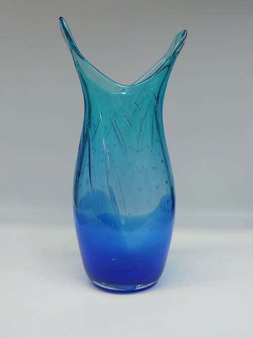 Click to view detail for DB-630 Vase - Under the sea $250